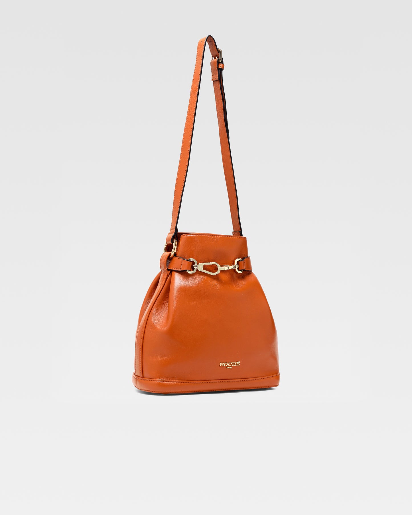 POCHE BUCKET BAG