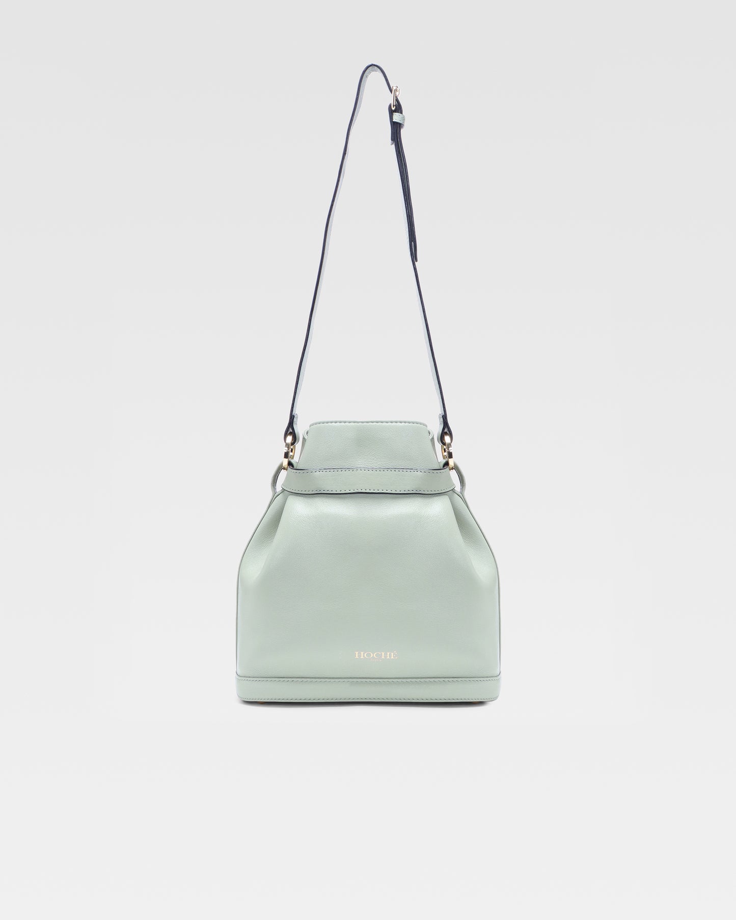 POCHE BUCKET BAG