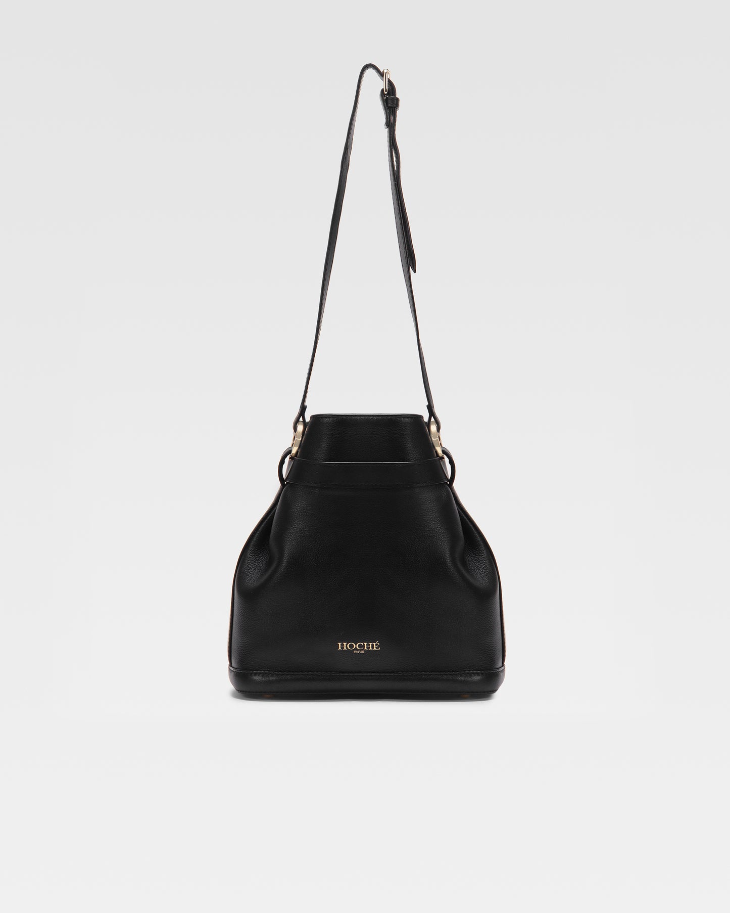 POCHE BUCKET BAG